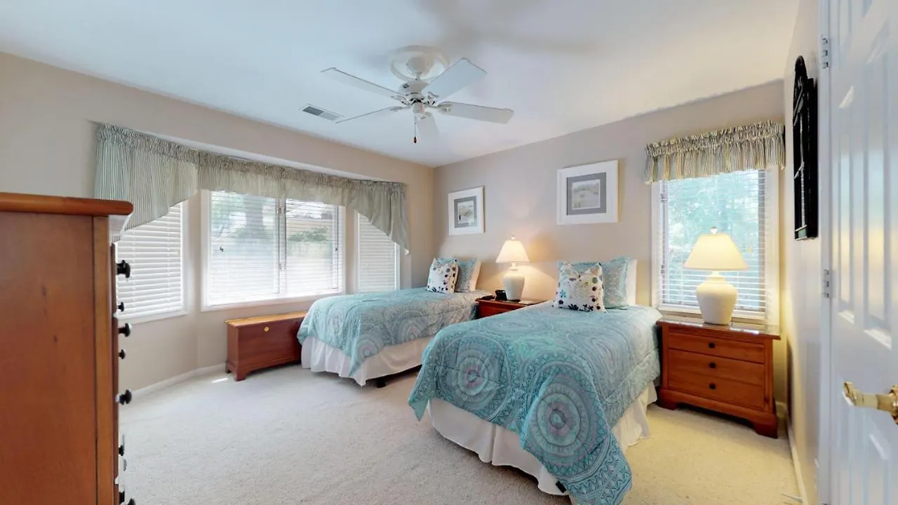 32 Heath Dr Villa Hilton Head Island United States